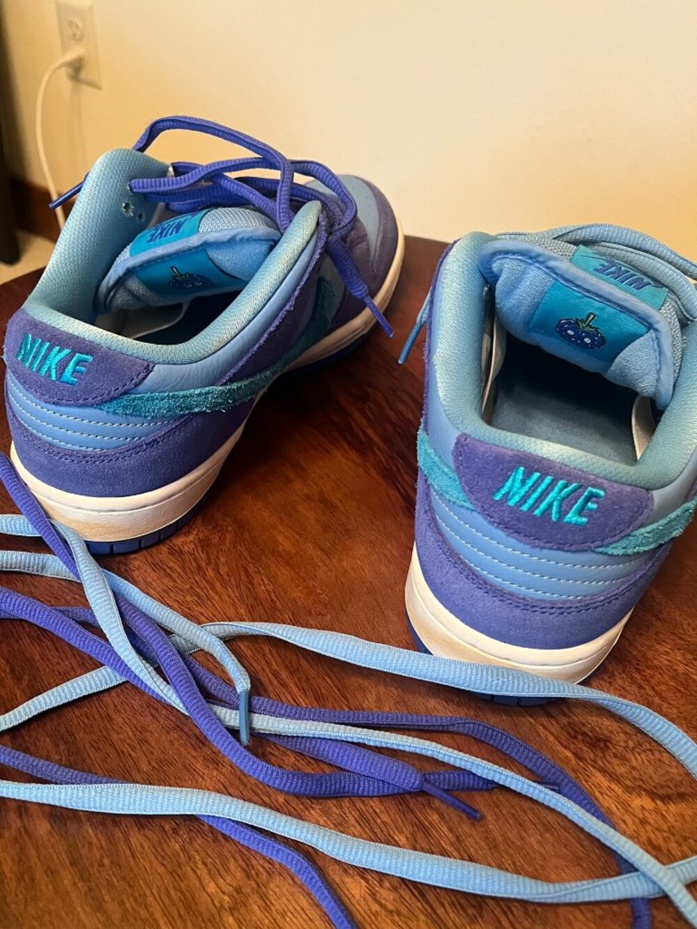 Nike SB Dunk Low Blue Raspberry - Picture 4 of 5
